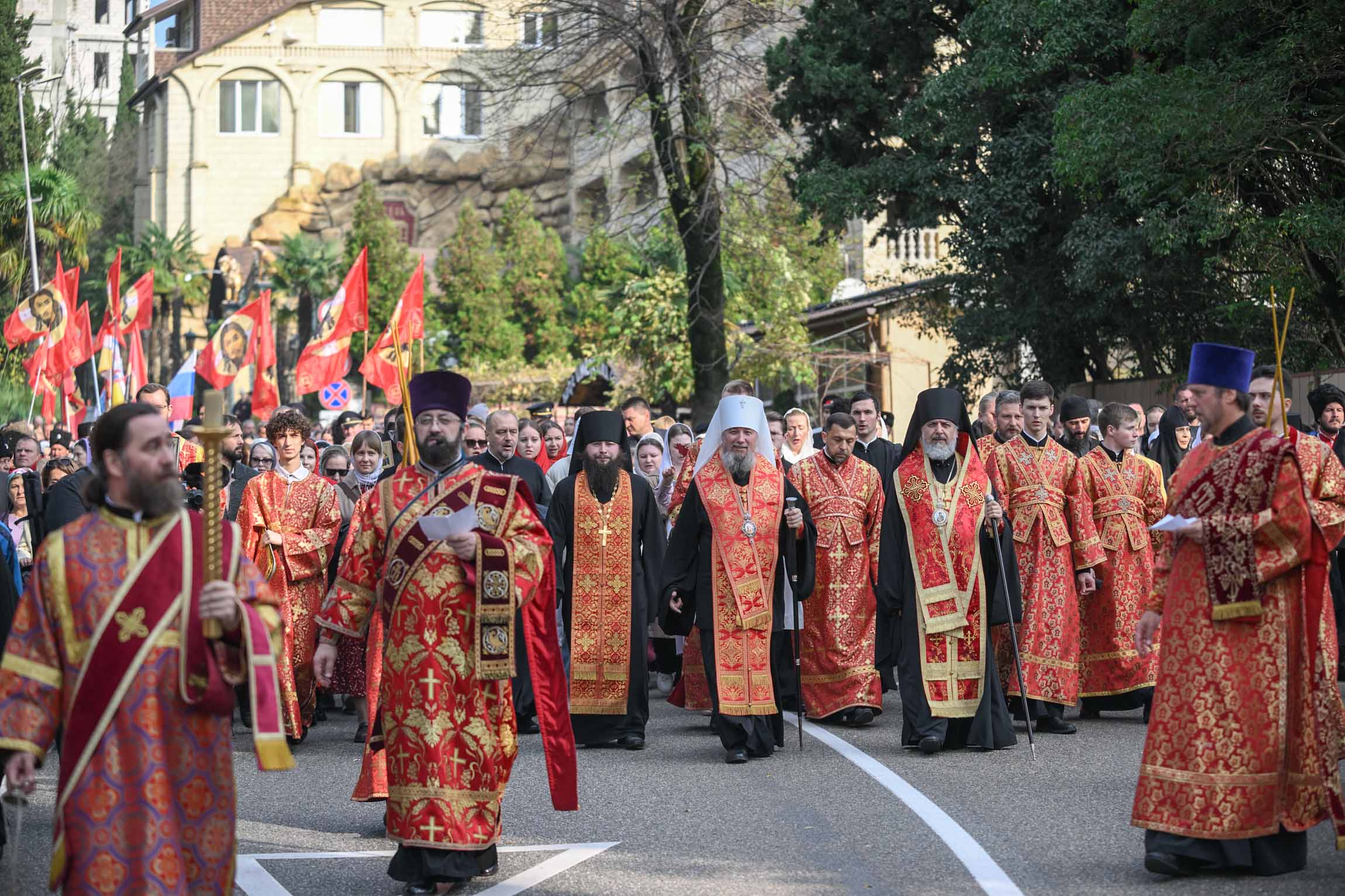 Общеепархиальный Крестный ход в Сочи