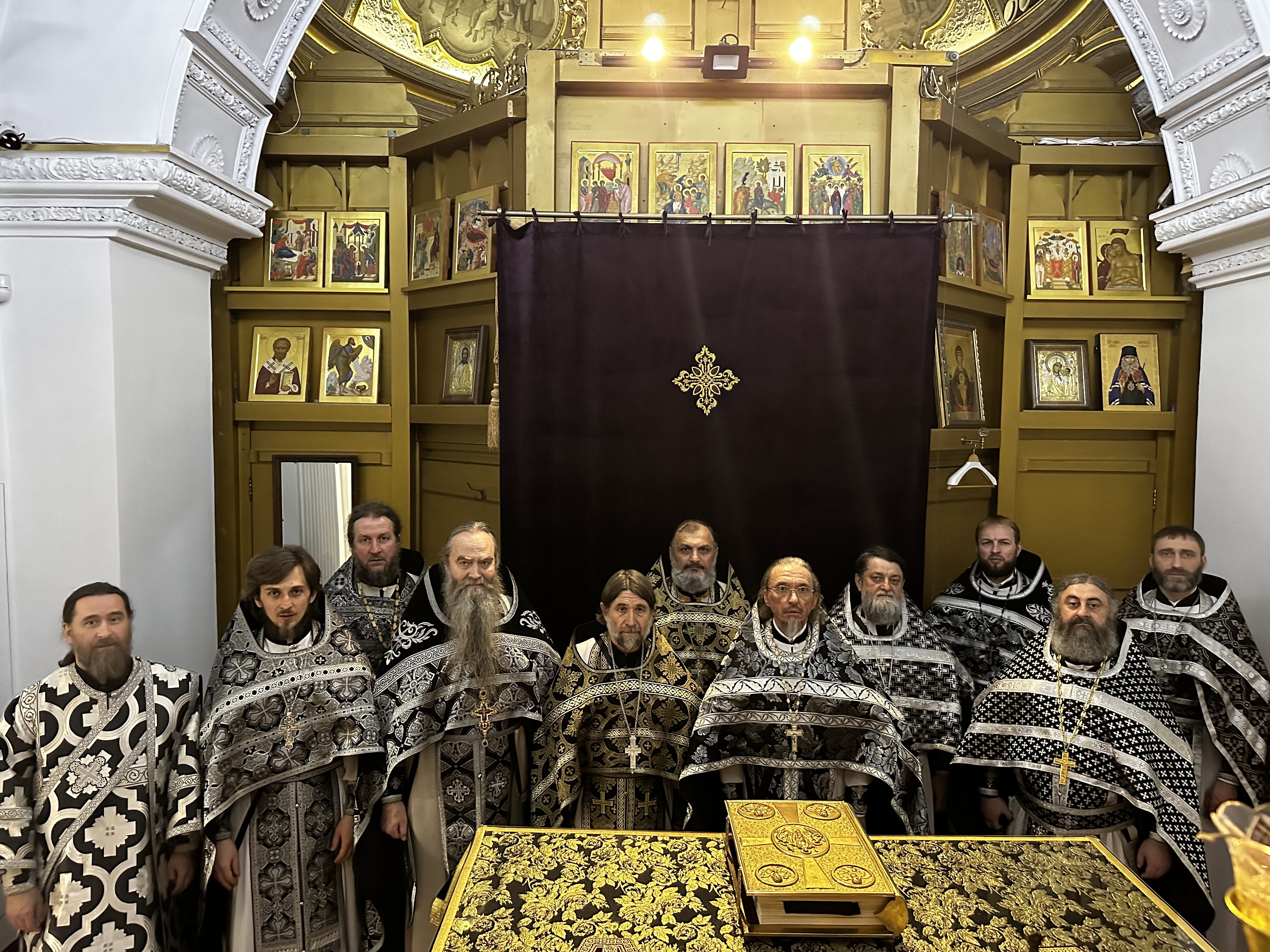 Состоялось собрание Священнослужителей Хостинского благочиния.